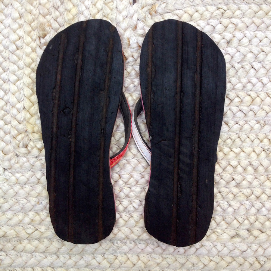 Whaletreads - flip flops handmade out of recycled tyres